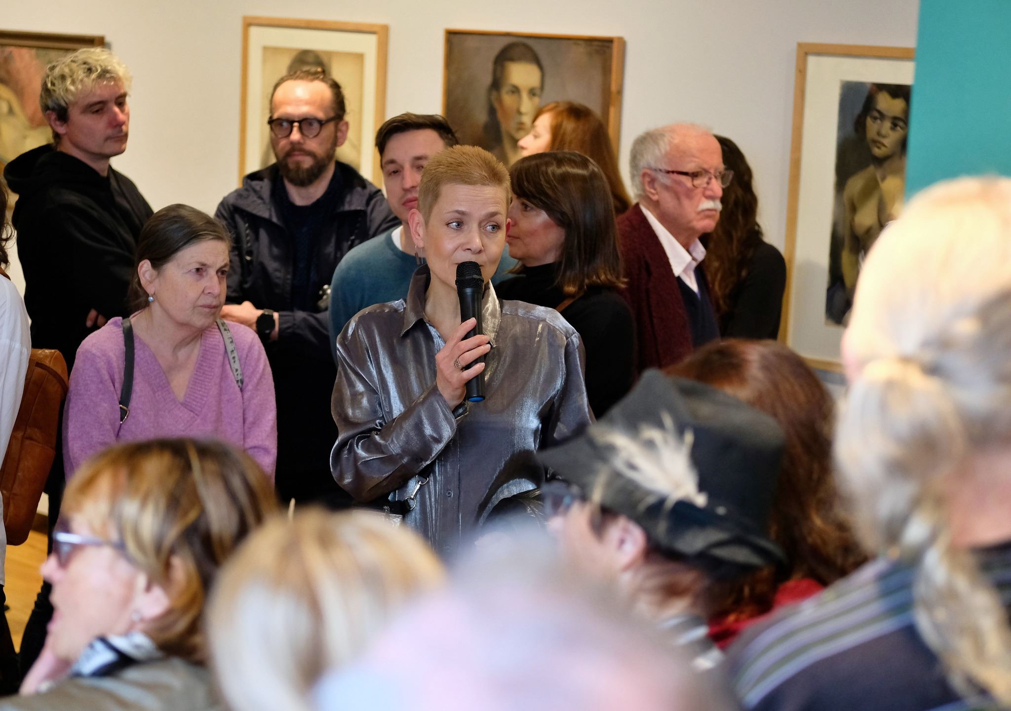 Fotografie z vernisáže 15. 4. 2023
