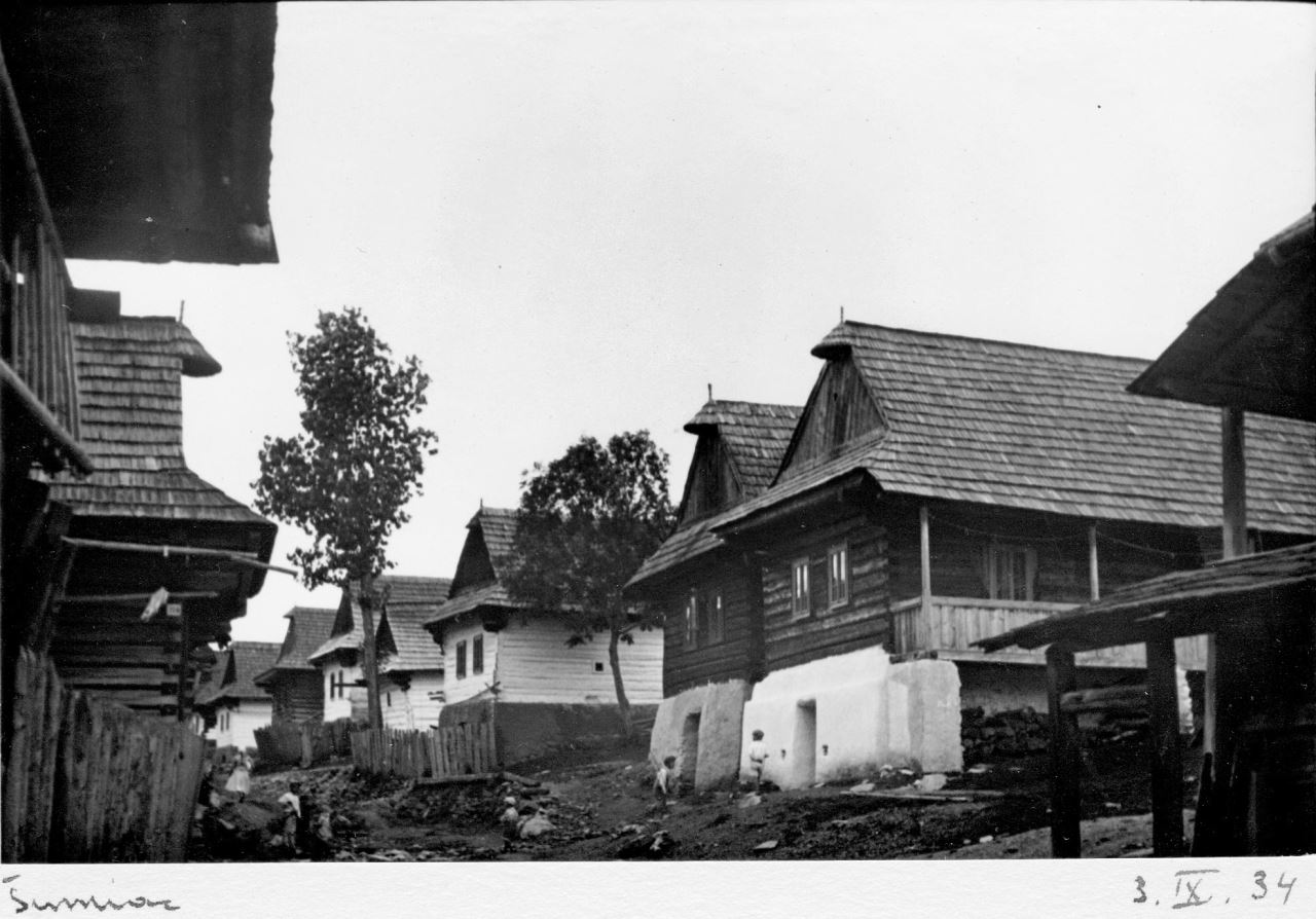 Chalupy v Šumiaci, 1934, čb fotografie